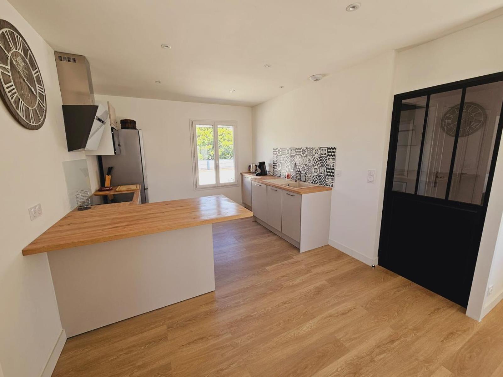 Maison De Vacances Entiere A 10 Mn De La Rochelle Dompierre-sur-Mer Екстериор снимка