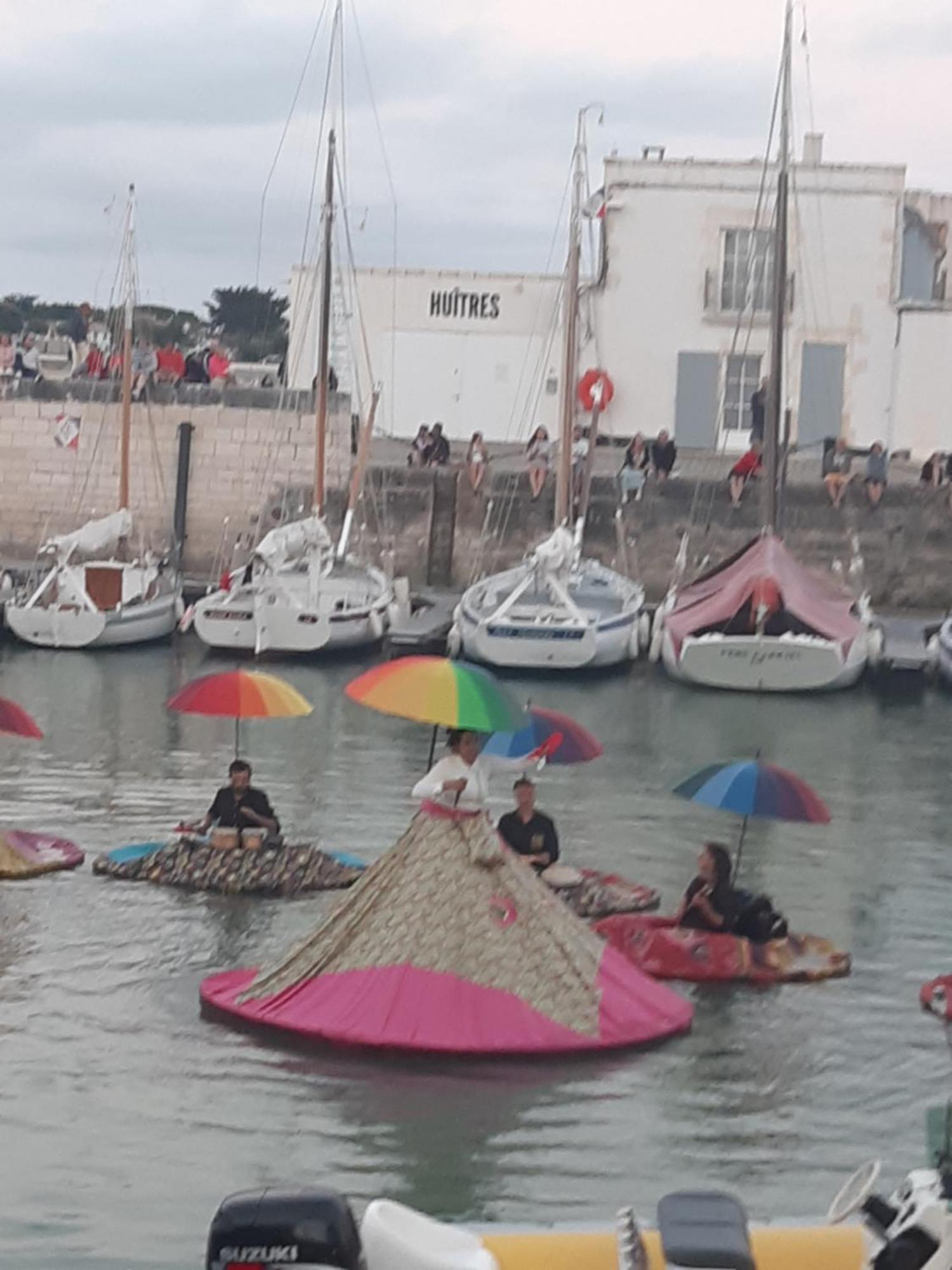 Maison De Vacances Entiere A 10 Mn De La Rochelle Dompierre-sur-Mer Екстериор снимка